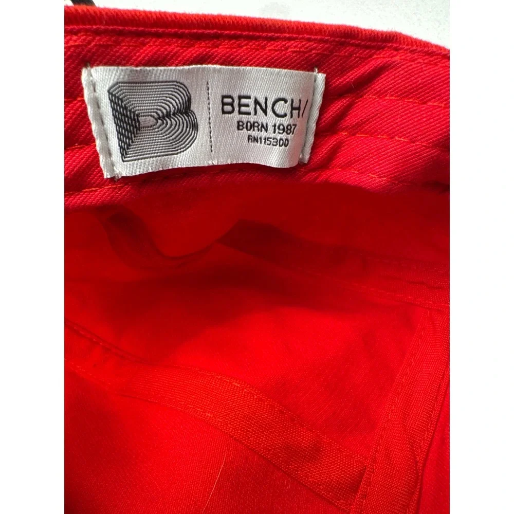 Bench Red Cat Face 5 Panel Hat Adjustable Strapback Embroidered Whiskers‎ Eyes